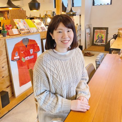 金井 智美